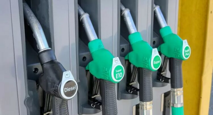 En el interior, la nafta subió un 19% más que en Buenos Aires