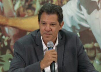 Haddad trata de tranquilizar al mercado y culpa a Bolsonaro