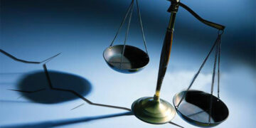 Corte, grieta suprema