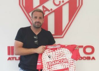 Carranza renovó su vínculo