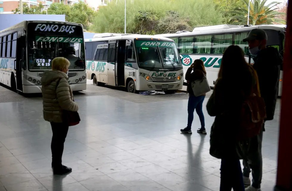 Pasajeros que se dirijan a la Terminal de Ómnibus podrán viajar gratis desde algunas paradas