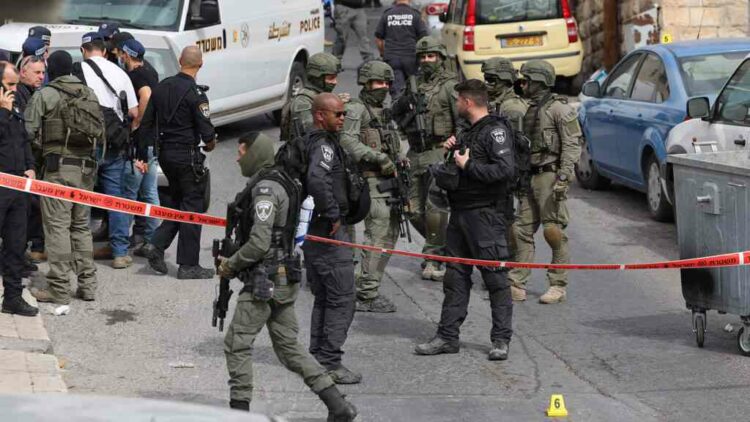 Crece la tensión en Jerusalén tras dos atentados palestinos