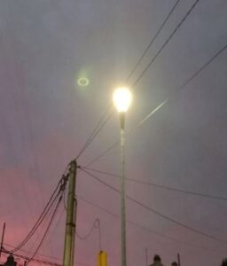 Las nítidas imágenes de un Ovni aterraron a los vecinos de una localidad bonaerense