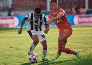Debut con derrota