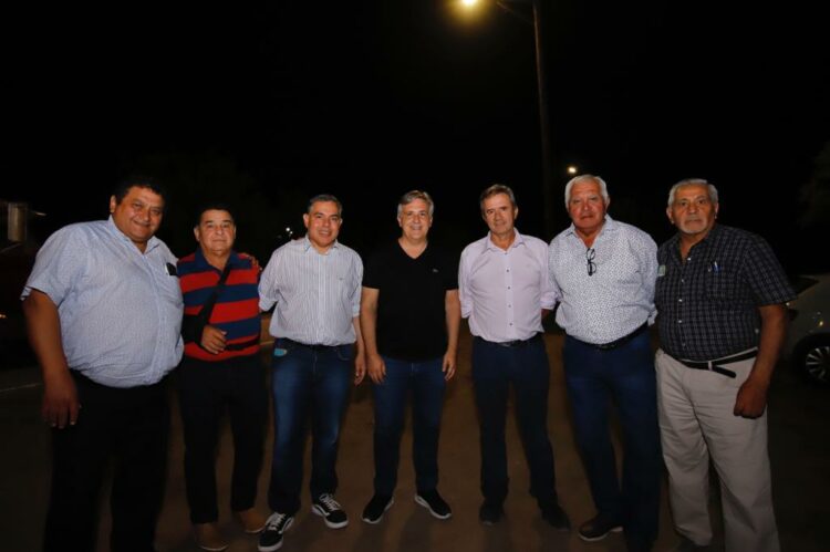 Llaryora sigue acumulando apoyos a su candidatura a la Gobernación