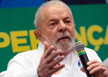 Lula denunció connivencia de la seguridad del palacio presidencial con los manifestantes