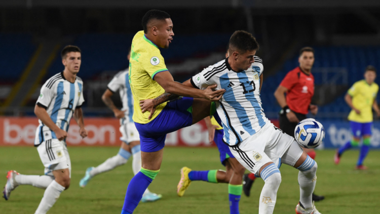 Argentina perdió con Brasil y pone en peligro sus chances en el Sub 20