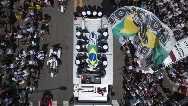 Pelé es sepultado en un mausoleo Pelé es sepultado en un mausoleo