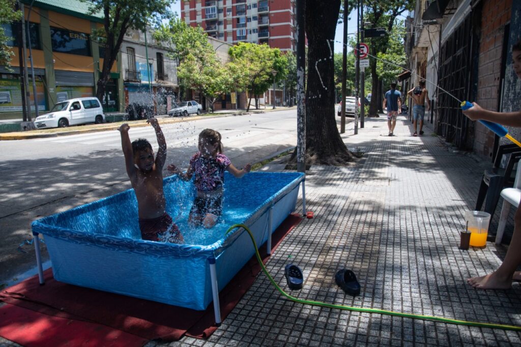 La ola de calor no cede en casi todo el país y tres ciudades alcanzaron cerca de 40 grados