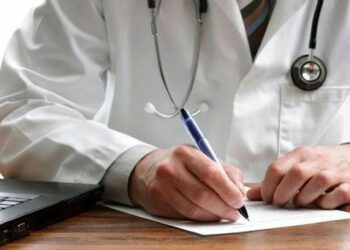 Reglamentan el cobro de copagos y coseguros