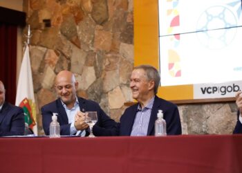 Schiaretti le imprime suspenso a su candidatura presidencial