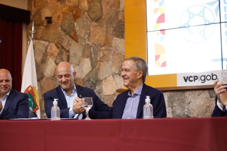 En Carlos Paz, Schiaretti presentó un ente para fortalecer el turismo.