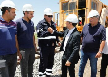 Sumaron al Belgrano Cargas dos locomotoras restauradas
