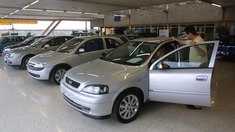 Las ventas de autos usados en Córdoba se desplomaron 6,09% durante el año pasado