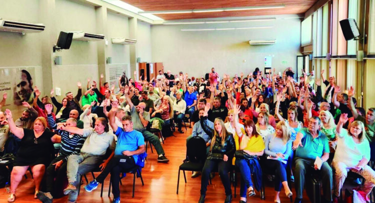El paro fue decidido de manera unánime por la asamblea de delegados.