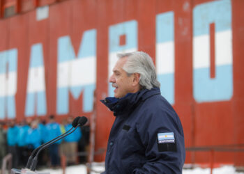 Fernández desde la Antártida: «Es hora de volver a poner la vista en el sur; Malvinas es una causa actual»