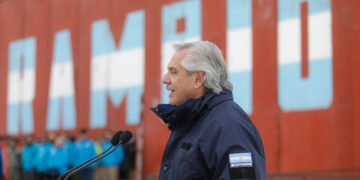 Fernández desde la Antártida: «Es hora de volver a poner la vista en el sur; Malvinas es una causa actual»