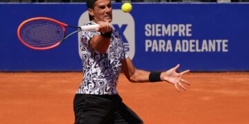 Federico Coria se clasificó a semifinales