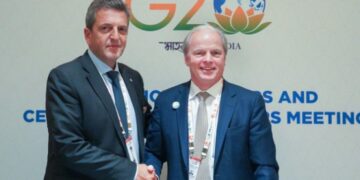 Massa acordó desembolsos con el Banco Mundial y Argentina se ahorrará US$ 400 millones