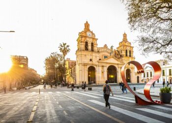 Una grilla con las diferentes actividades culturales que ofrece la ciudad para el fin de semana de Carnaval