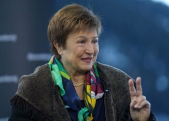 Desde Economía sostienen que el organismo modificará las metas de reservas debido a la crisis y sequía