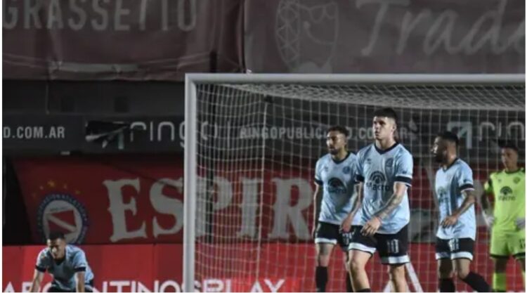Argentinos Juniors goleó 3-0 a Belgrano en La Paternal
