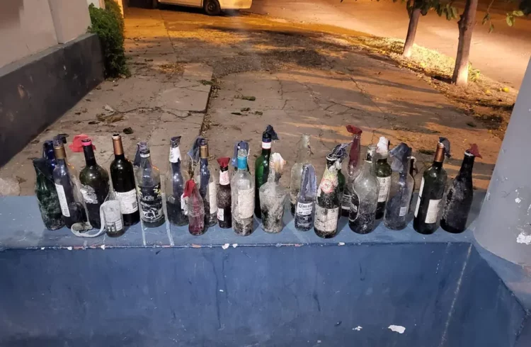 Encontraron 26 bombas molotov en una vivienda de Córdoba