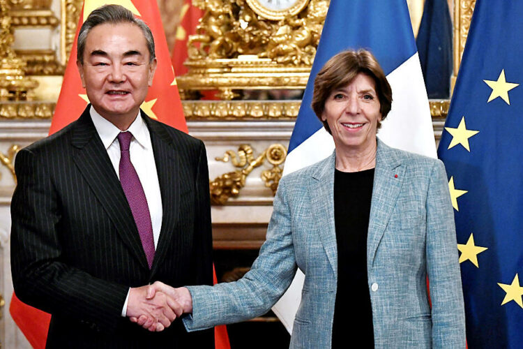 China presentará una "iniciativa de paz" para poner fin al conflicto bélico