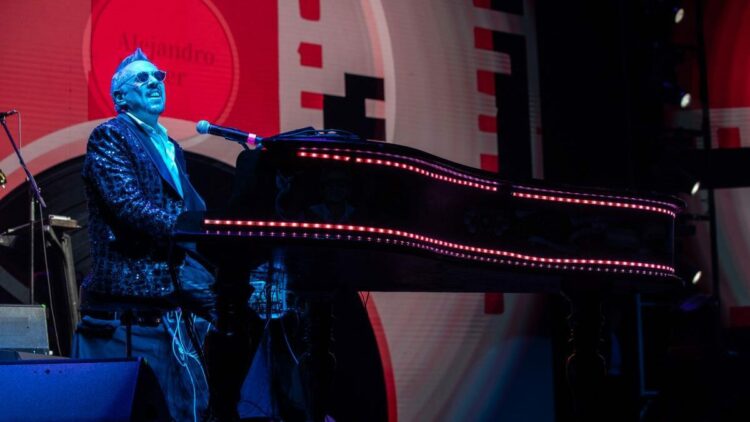 Un show íntimo se espera en La Falda