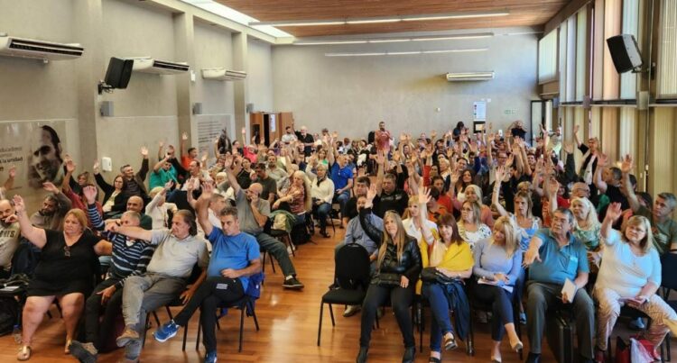 La Uepc anunció un paro por 24 horas para el lunes, en el inicio del ciclo lectivo