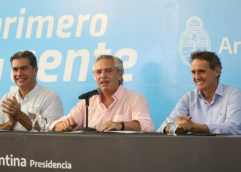 Fernández intenta encauzar las disputas internas en el FdT