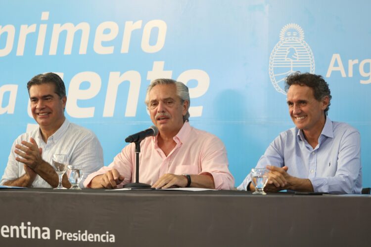 Fernández compartió ayer un acto en el Chaco con Capitanich.