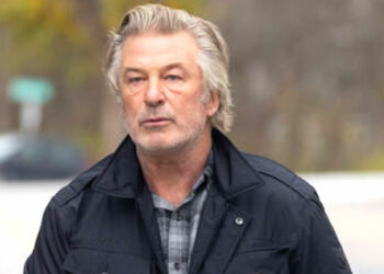 Alec Baldwin fue oficialmente acusado por homicidio involuntario