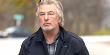 Alec Baldwin fue oficialmente acusado por homicidio involuntario