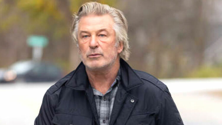 Alec Baldwin fue oficialmente acusado por homicidio involuntario