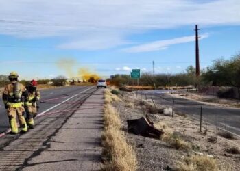 Un peligroso derrame de ácido nítrico obligó a evacuar Arizona