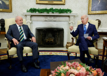 Biden recibió a Lula y afirmó que «la democracia triunfó»