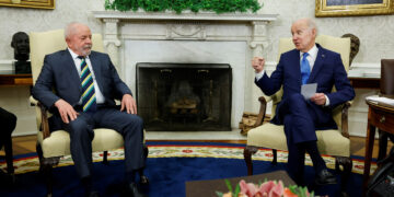 Biden recibió a Lula y afirmó que «la democracia triunfó»