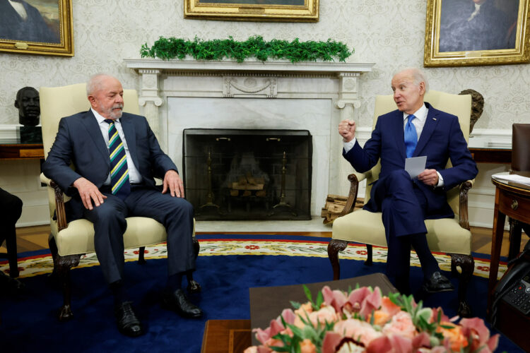 Biden y Lula da Silva reunidos en el Salón Oval de la Casa Blanca.