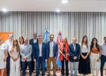 Llaryora presentó el primer clúster de tecnología tipo BIM