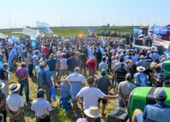 El campo volvió a las protestas en reclamo de más asistencia