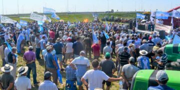 El campo volvió a las protestas en reclamo de más asistencia