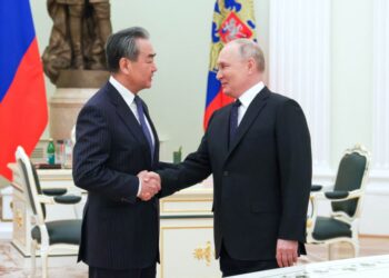 Rusia afianza su vínculo con China en medio de tensiones con EE.UU.