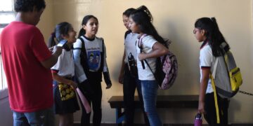 Desde mañana, los docentes se reincorporan a sus puestos