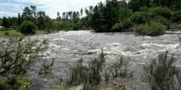 Piden cautela ante las fuertes crecidas de los ríos y arroyos en Córdoba