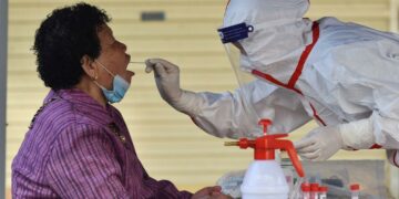 Más de 82.000 muertos por Covid-19 tras levantarse las medidas sanitarias