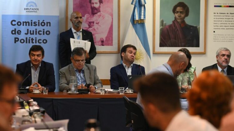 La estrategia de JxC para no darle la derecha al FdT en la propuesta de juicio político