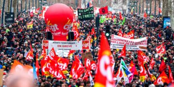 Nueva huelga contra la reforma de Macron