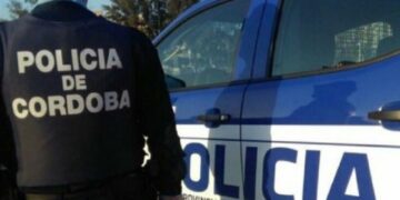 Investigan la muerte de una mujer policía con herida de arma de fuego