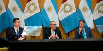 Desde la oposición se mostraron críticos con el discurso de Schiaretti